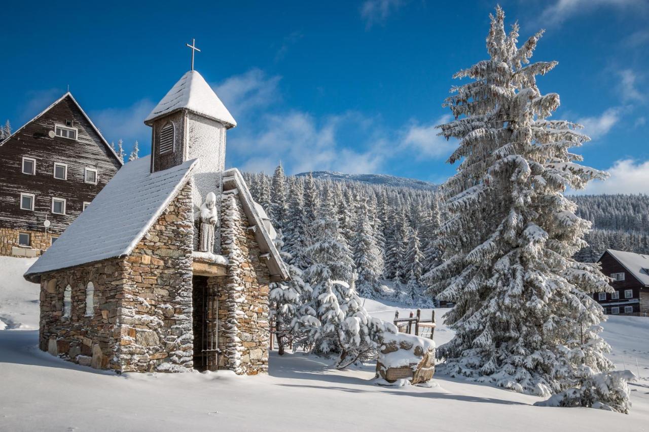 Erlebachova Bouda, Hotel - Resort Svaty Frantisek Spindleruv Mlyn Exterior photo